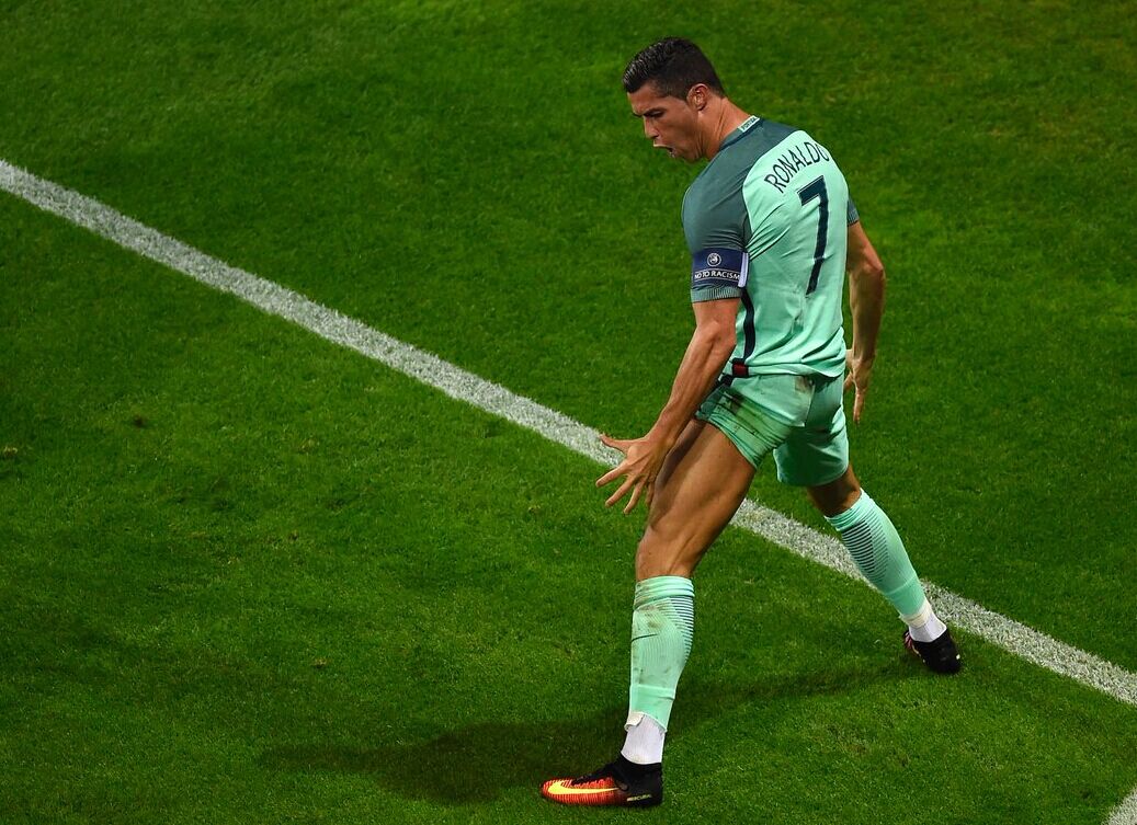 乐鱼体育登录-葡萄牙选手在游泳赛事中挺进决赛