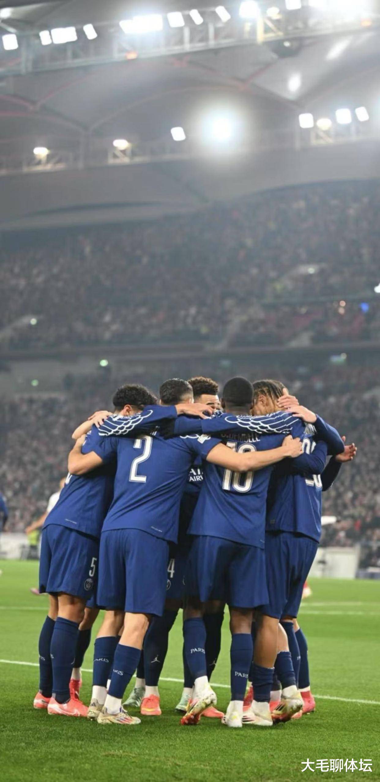 乐鱼体育app-巴黎圣日耳曼客场狂胜，连胜开局的简单介绍