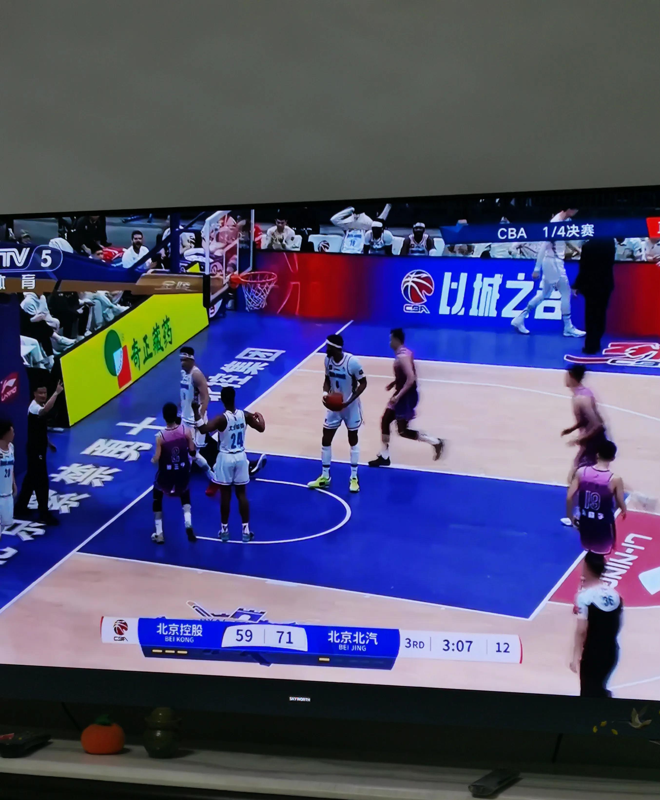 乐鱼体育在线登录-关于中国篮球职业联赛掀起高潮，球迷狂热支持的信息