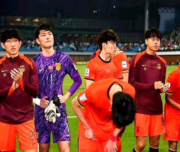 队员表现优异，球队晋级下一轮赛事