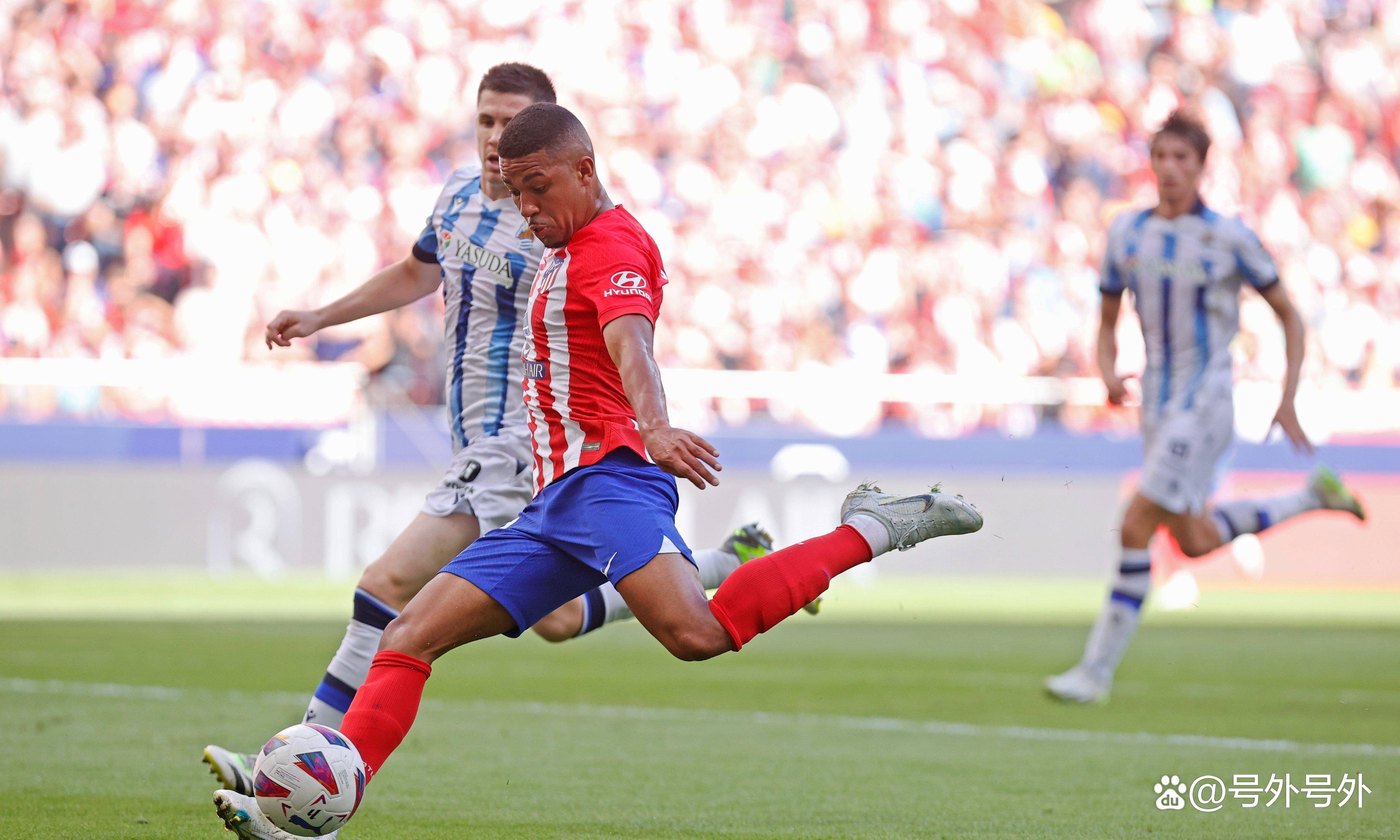 包含巴萨中场神奇助攻，绝杀对手瞬间逆袭的词条