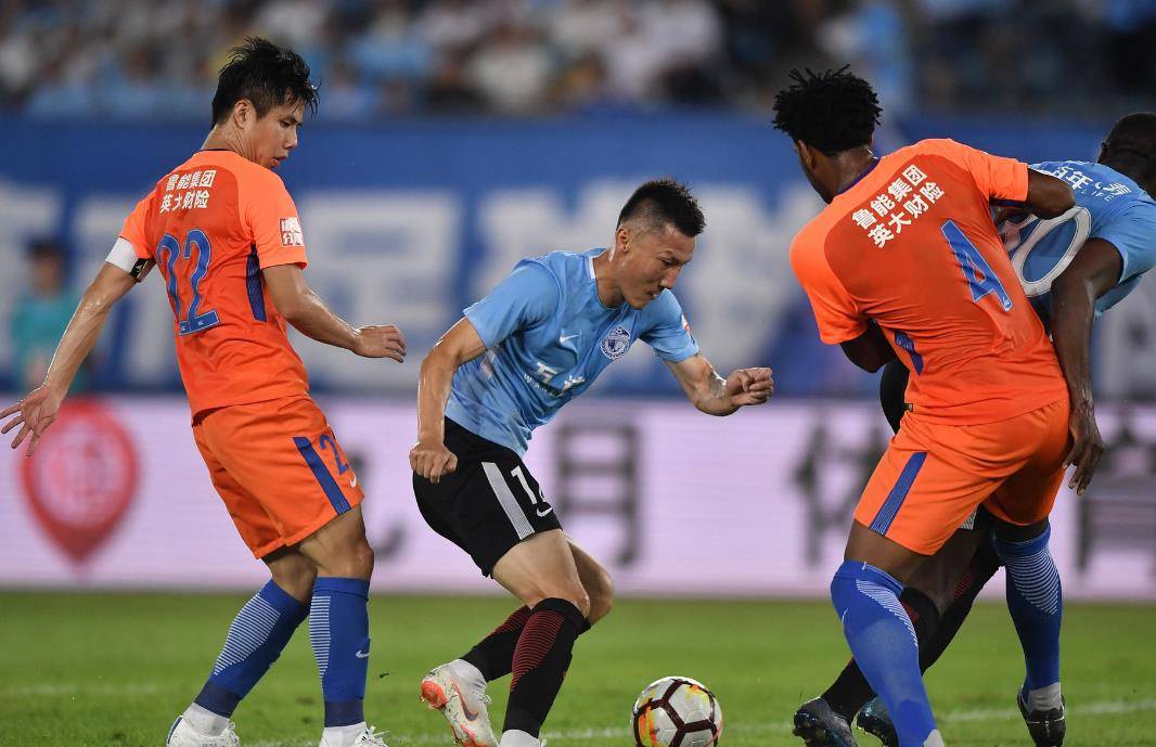 乐鱼体育馆-鲁能大胜，成功晋级下一轮比赛