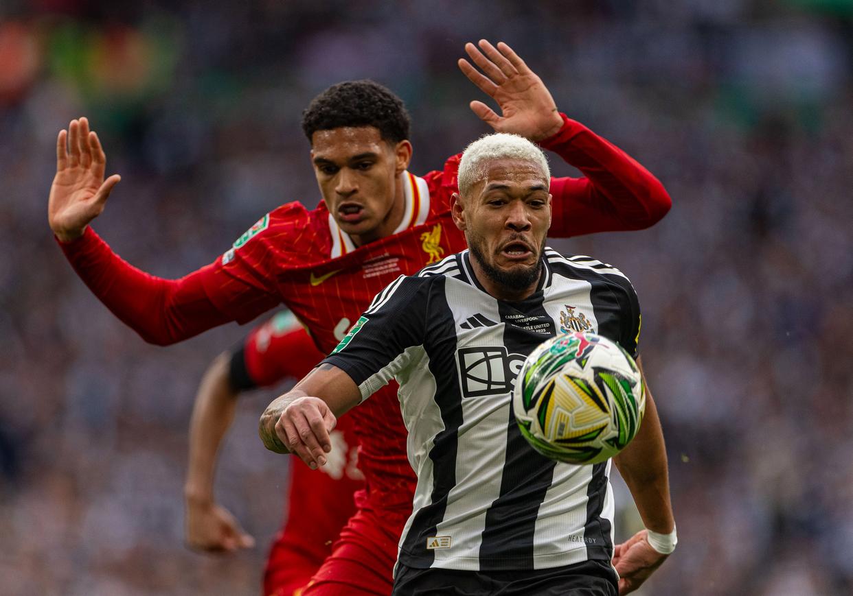 乐鱼体育注册-球员发挥出色，助球队赢得最新一场比赛胜利