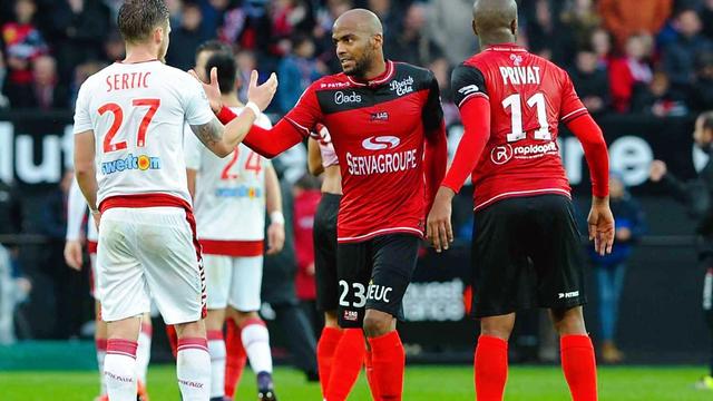 乐鱼体育vip注册-包含亚眠客场惊险战平巴黎，保持不败的词条