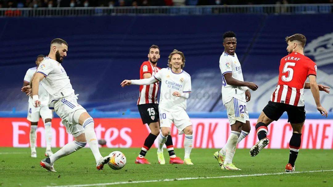 乐鱼体育入口-关于皇家马德里力擒毕尔巴鄂竞技，胜券在握的信息