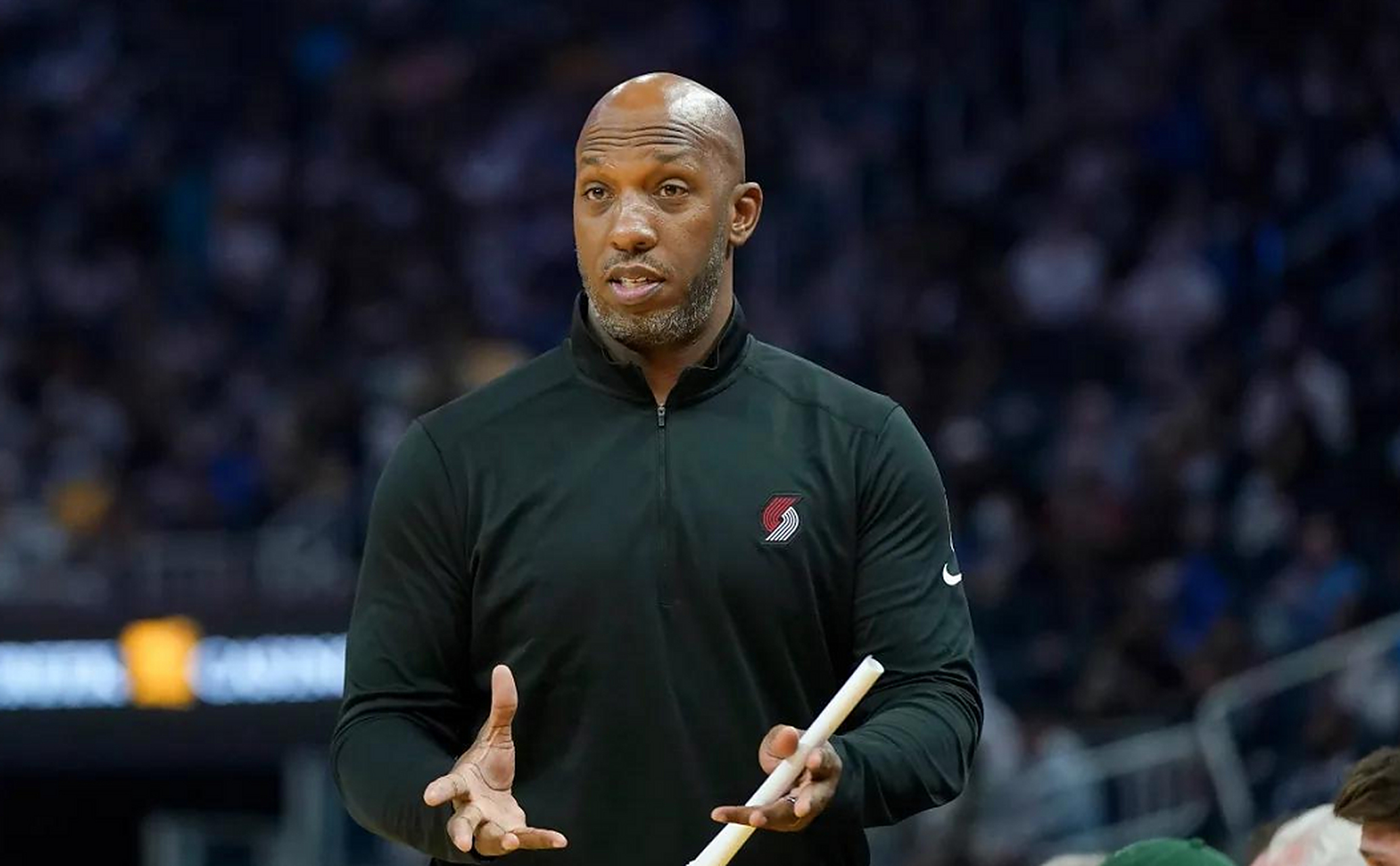 乐鱼体育官方-开拓者逆转森林狼，取得关键胜利