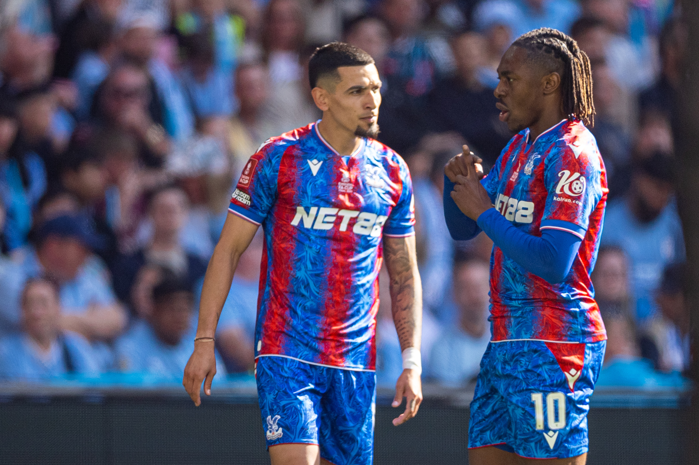 英格兰主场大胜摩尔多瓦，友谊赛上取得胜利的简单介绍