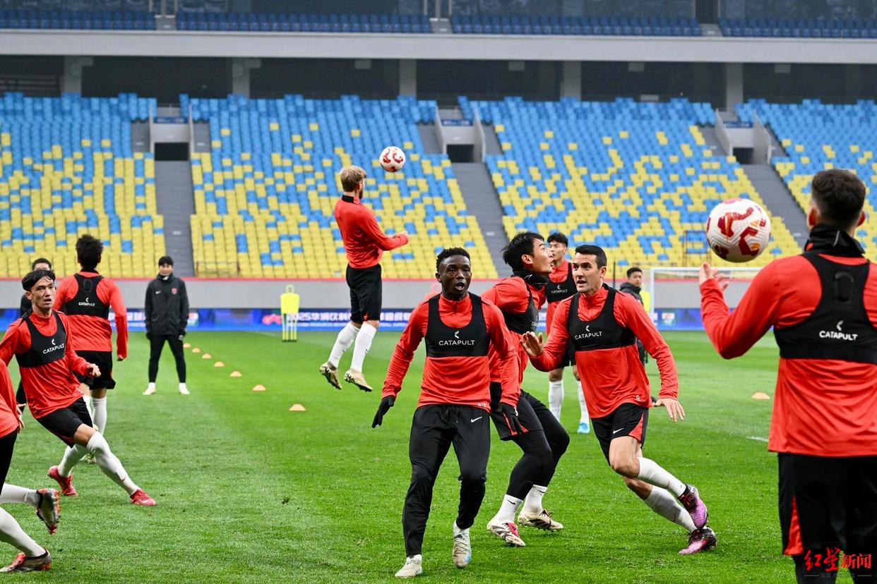 乐鱼体育课程-新赛季即将打响，球队备战如何？