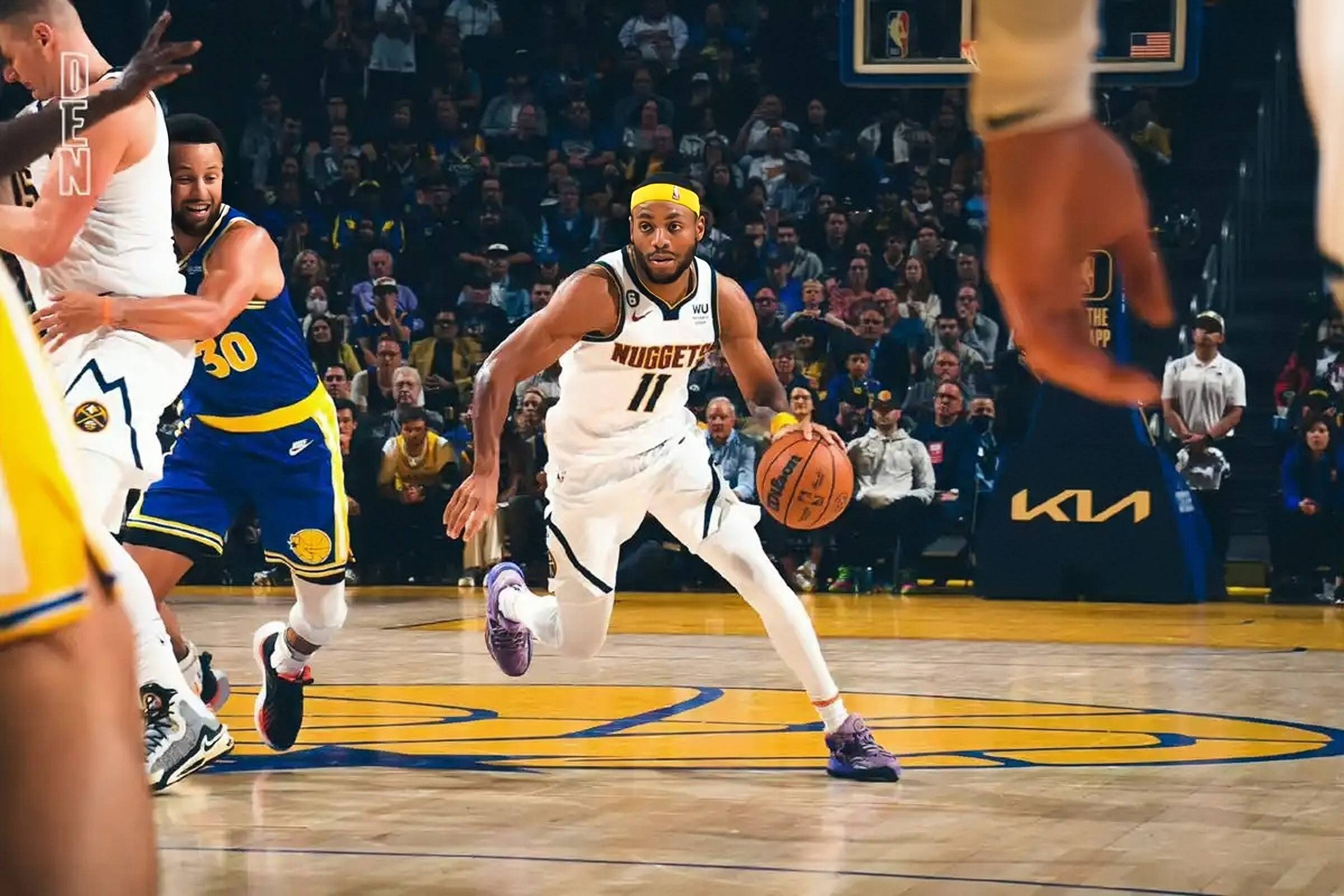 快船主场力克猛龙，终结连败