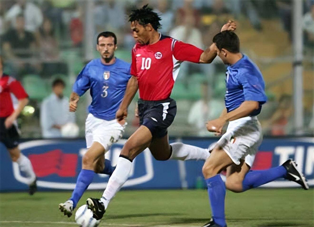 瓦伦西亚中锋选择意甲联赛，引发球迷讨论